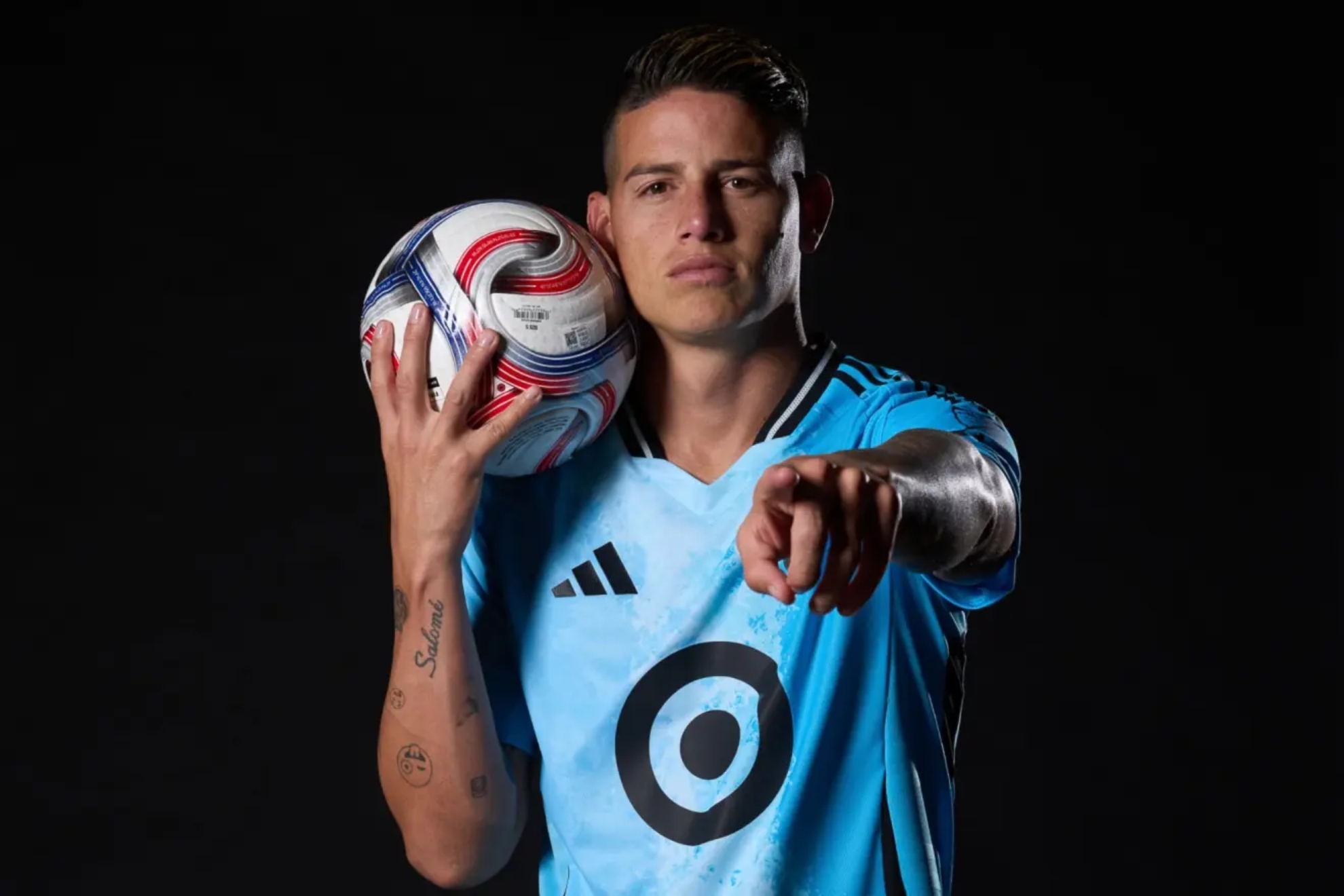 James Rodr�guez, en la presentaci�n de Minnesota