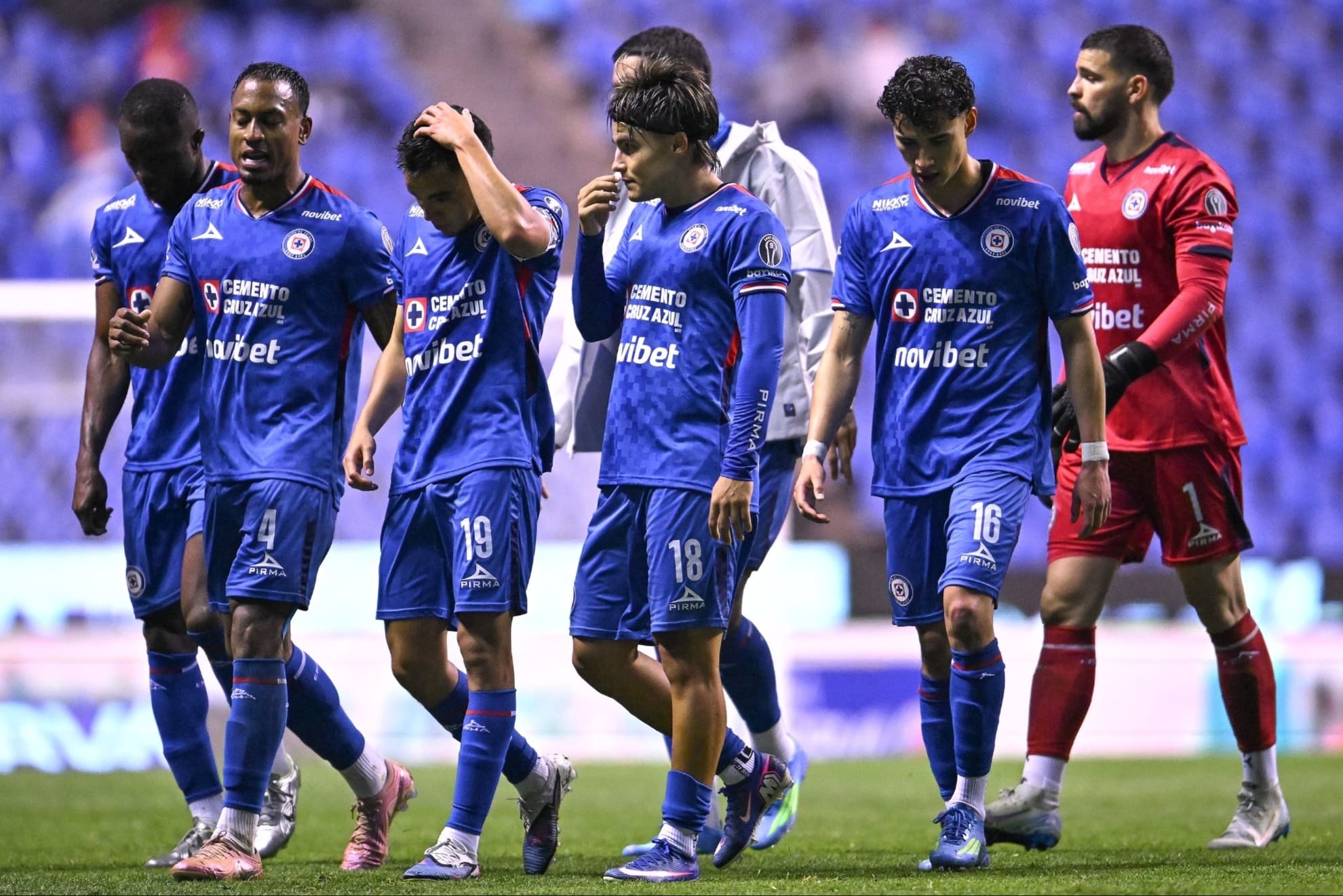 Cruz Azul arrastra una racha negativa de 5 partidos oficiales sin ganar.