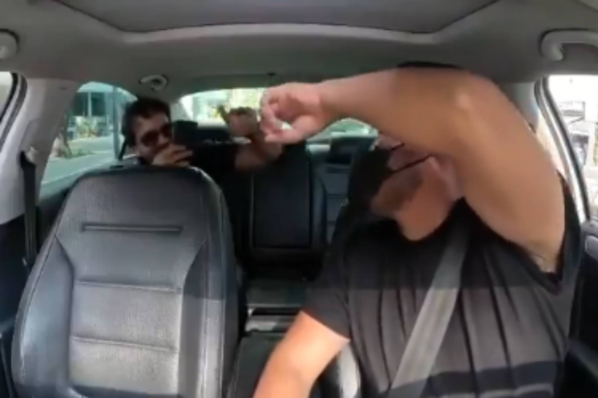 Luis Fonsi y el viaje en un taxi de M�xico que jam�s olvidar�: Te pareces a un cantante