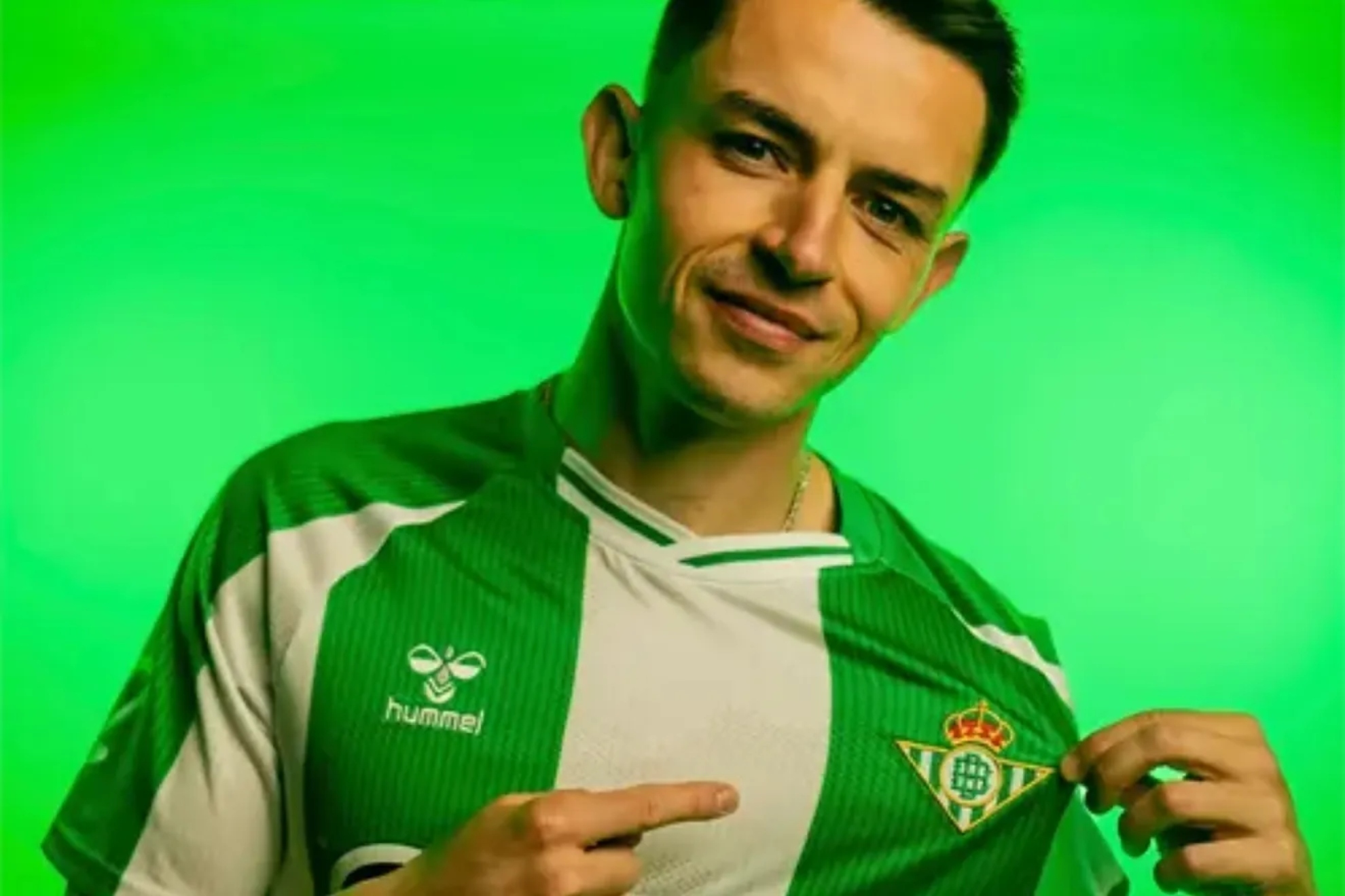 �lvaro Fidalgo, en su presentaci�n con el Betis