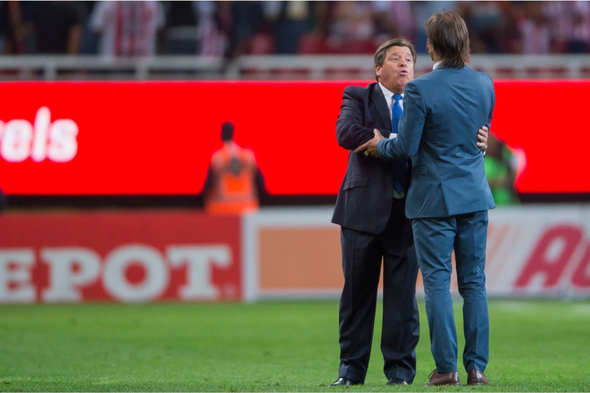 Miguel Herrera & Mat�as Almeyda