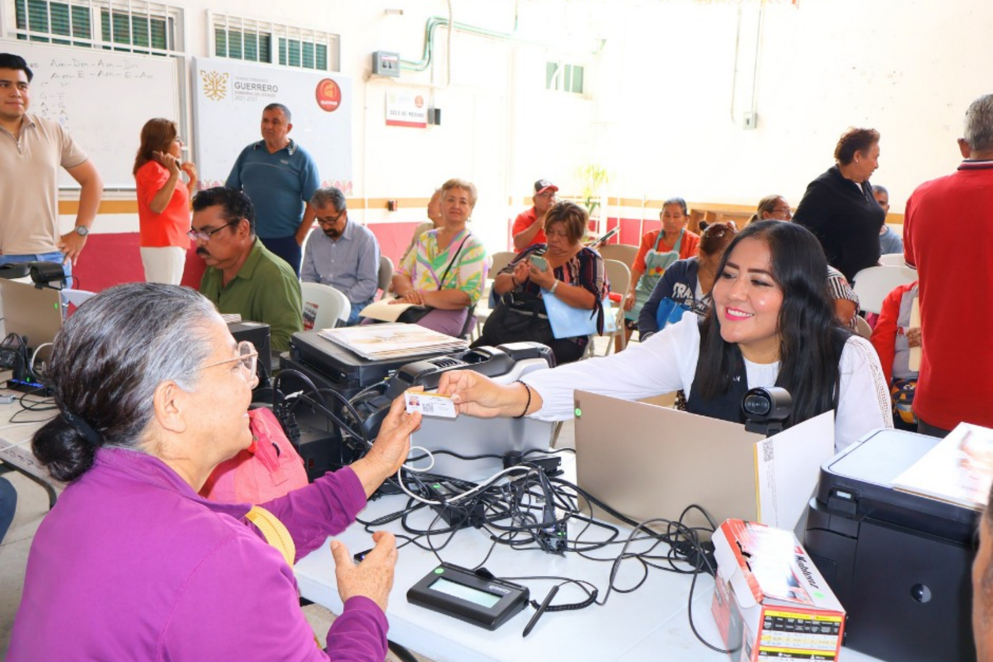 Tarjeta Dorada: qui�nes califican y requisitos para el nuevo programa del Bienestar con descuentos de hasta 50%