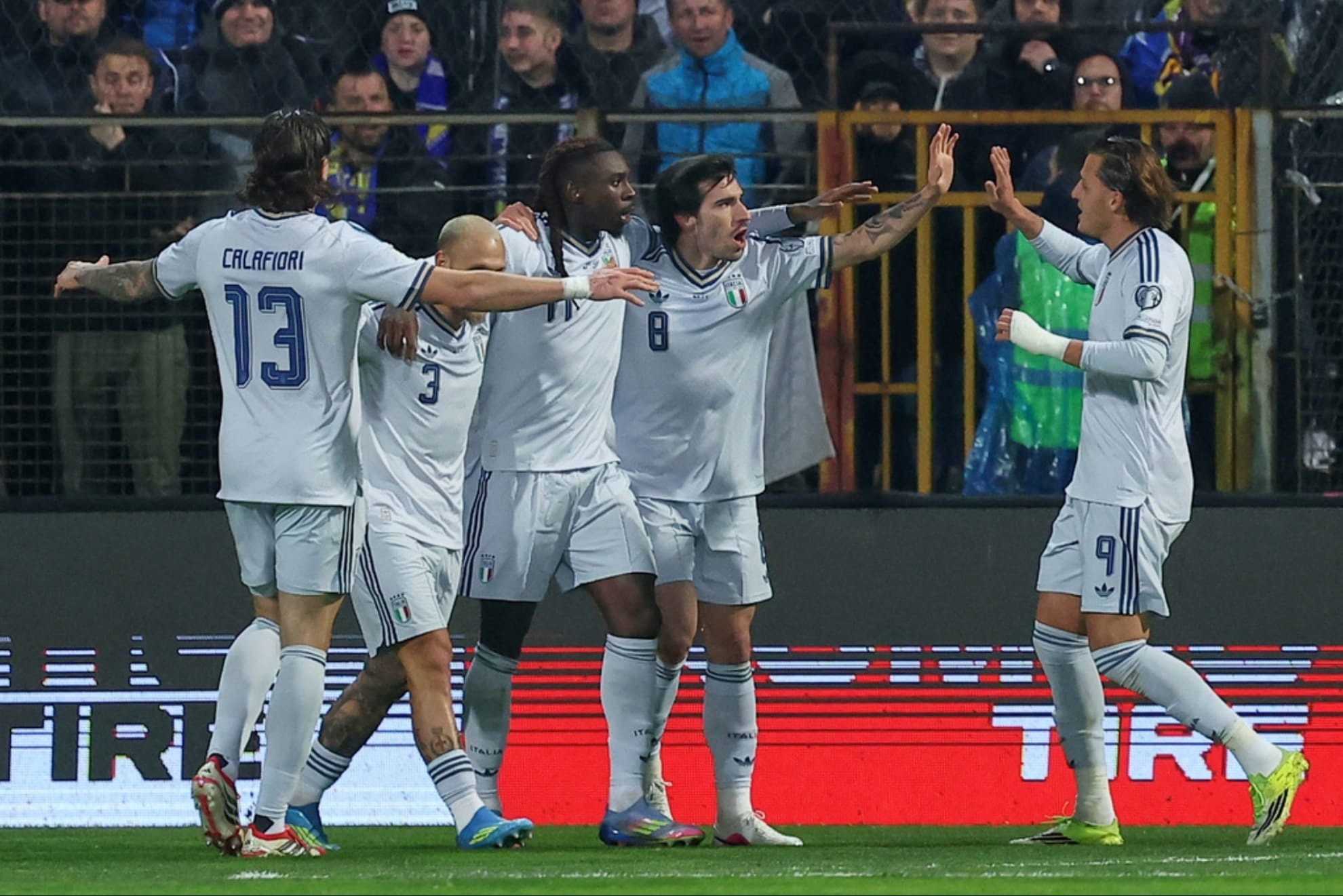 Donald trump solicit� a la FIFA que Italia juegue la Copa del Mundo en lugar de Ir�n.