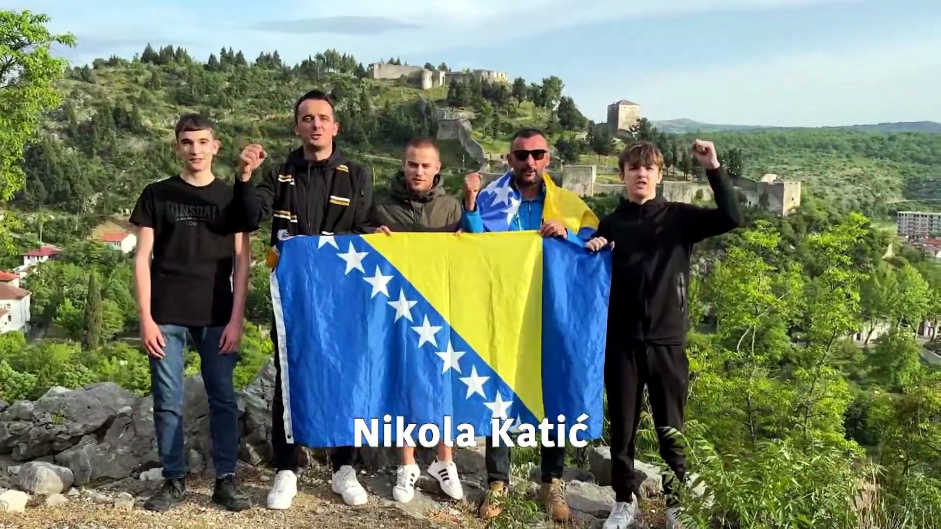 Bosnia presenta su lista para el Mundial en un v�deo lleno de sentimientos