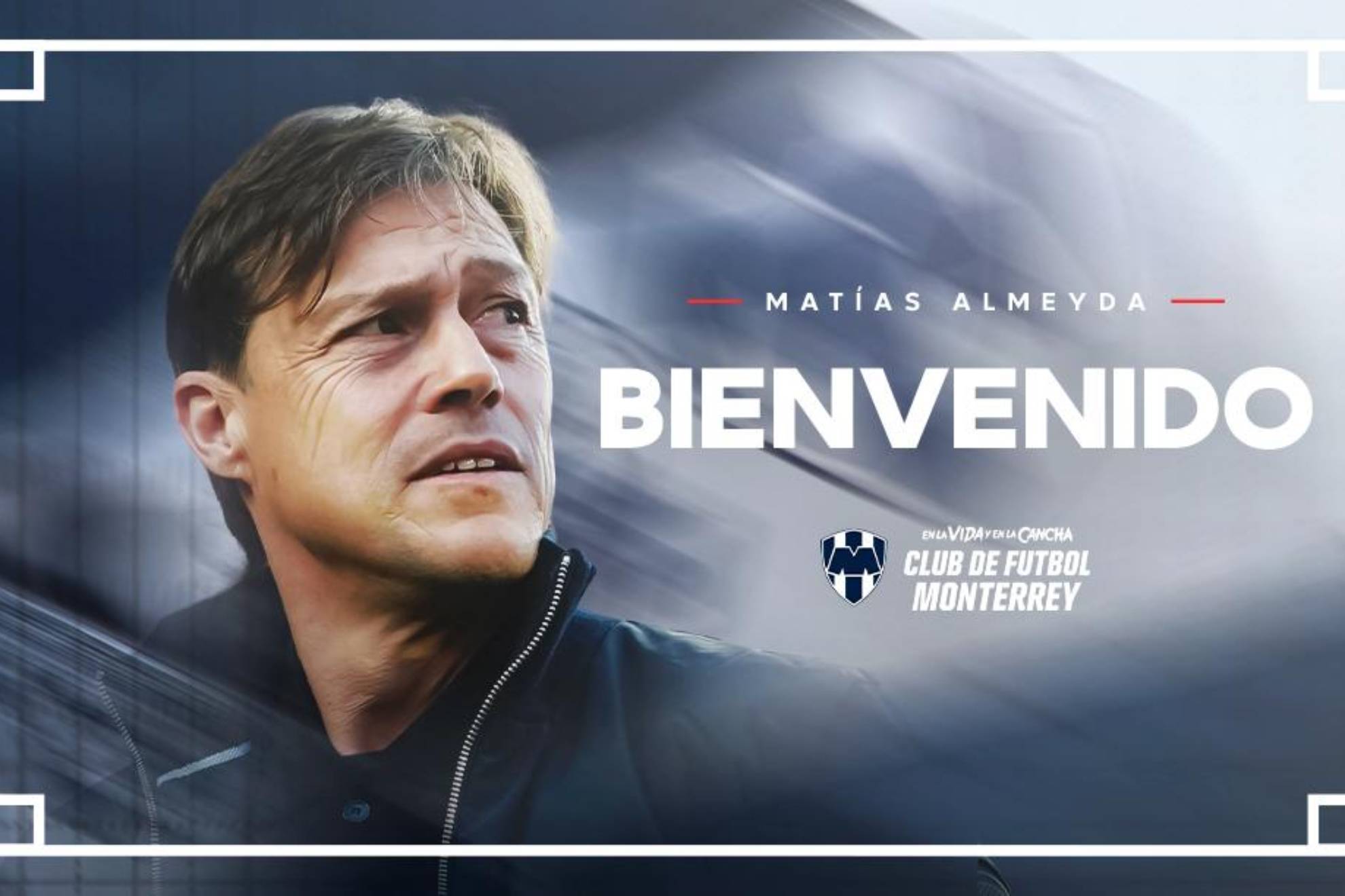 El argentino reemplazar� a Domenec Torrent y Nico S�nchez en el banquillo de La Pandilla